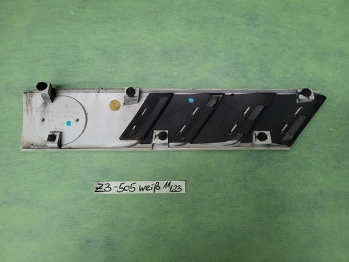 BMW Z3 Lufteinlass Ki​emen Ziergitter Motorhaube rechts ODER links weiß ABHOLUNG – Bild 4