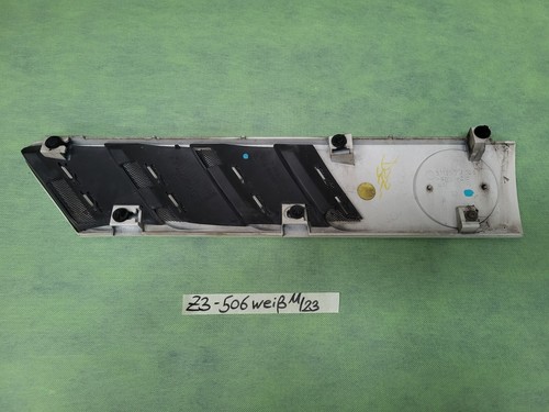 BMW Z3 Lufteinlass Ki​emen Ziergitter Motorhaube rechts ODER links weiß ABHOLUNG – Bild 9