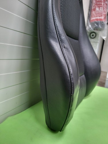 BMW Z3 Roadster Facelift Bei Fahrer Sitz Oberteil Kunstleder Lehne schwarz – Bild 7