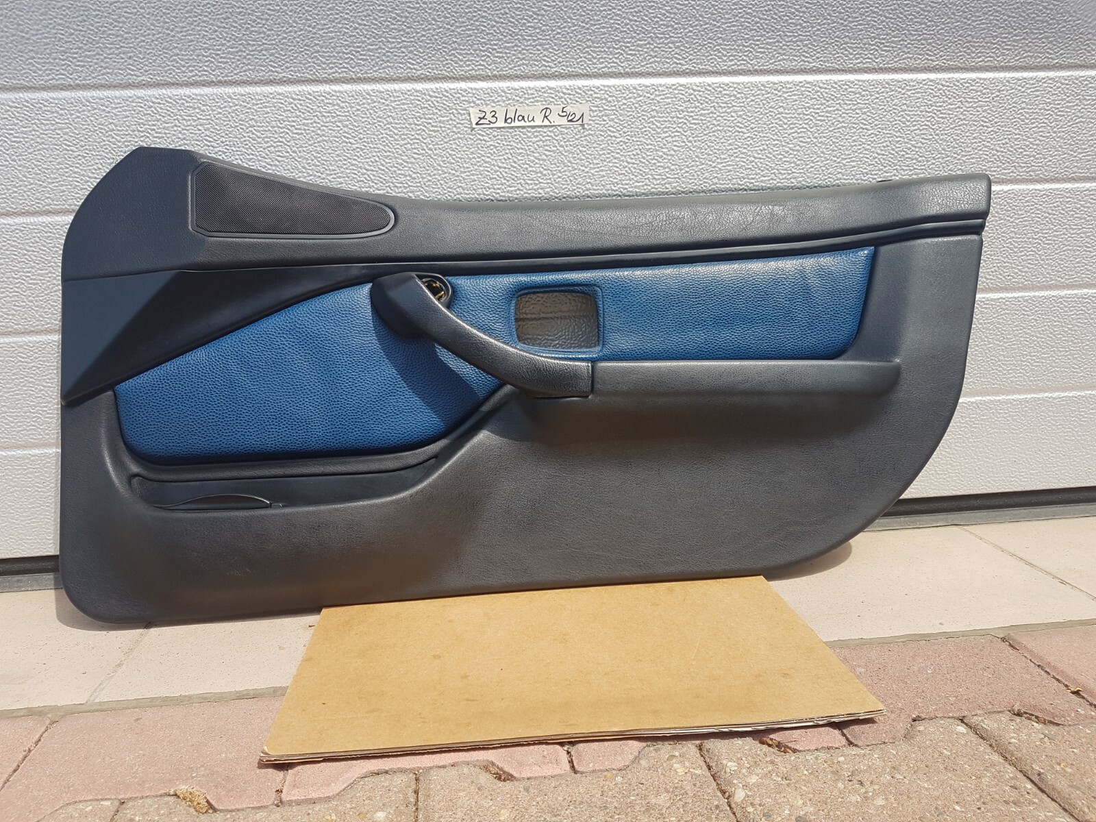 BMW Z3 Roadster Tür Verkleidung schwarz blau Türtafel Tür Pappe RECHTS + Griff – Bild 1