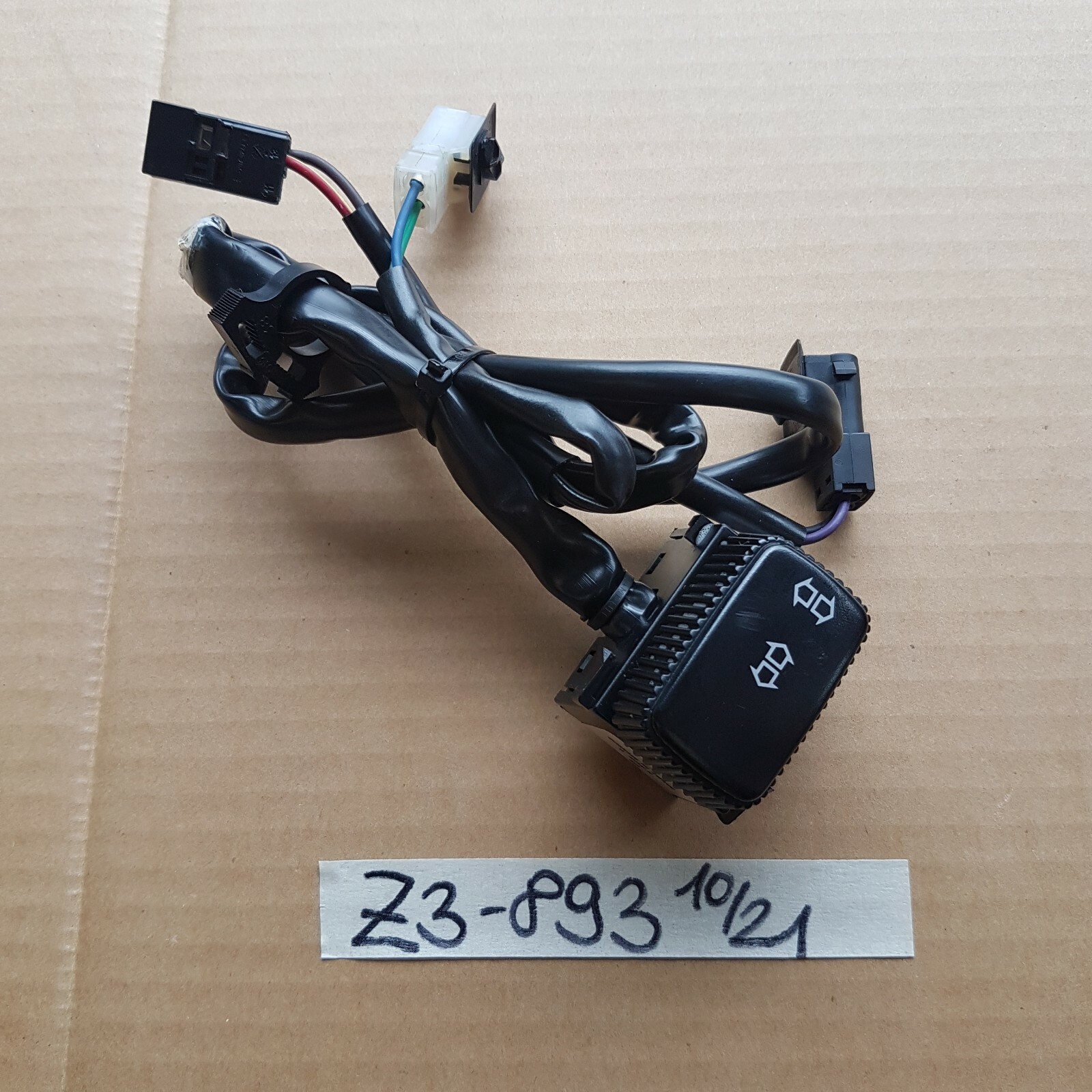 BMW Z3 Fahrer Sitz Kabel Stecker Höhen Verstellung Schalter 8413893 Heizung – Bild 1