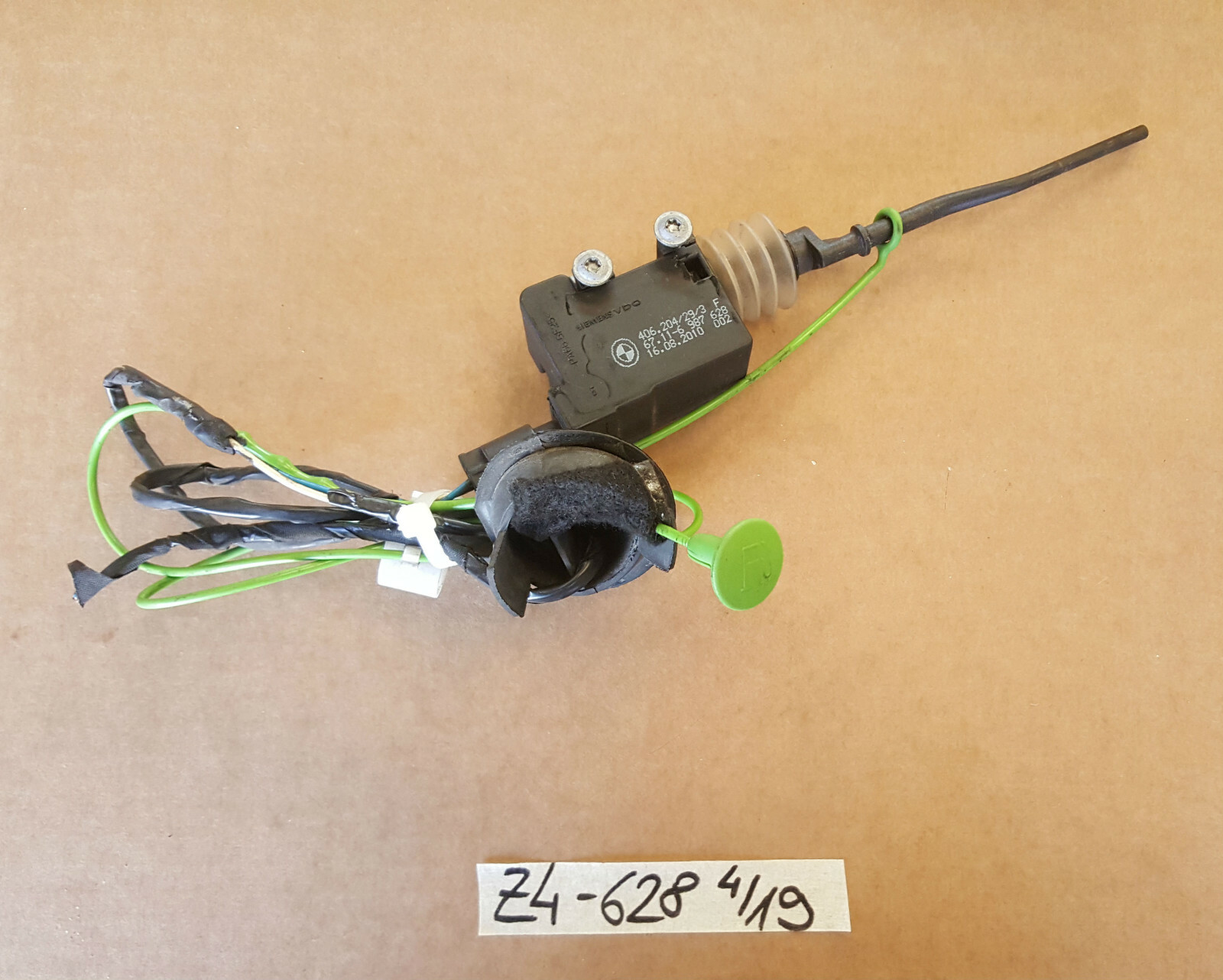 BMW Z4 E85  E86 ZV Stellantrieb Tank Klappe Verriegelung Einfüllklappe 6987628 – Bild 1