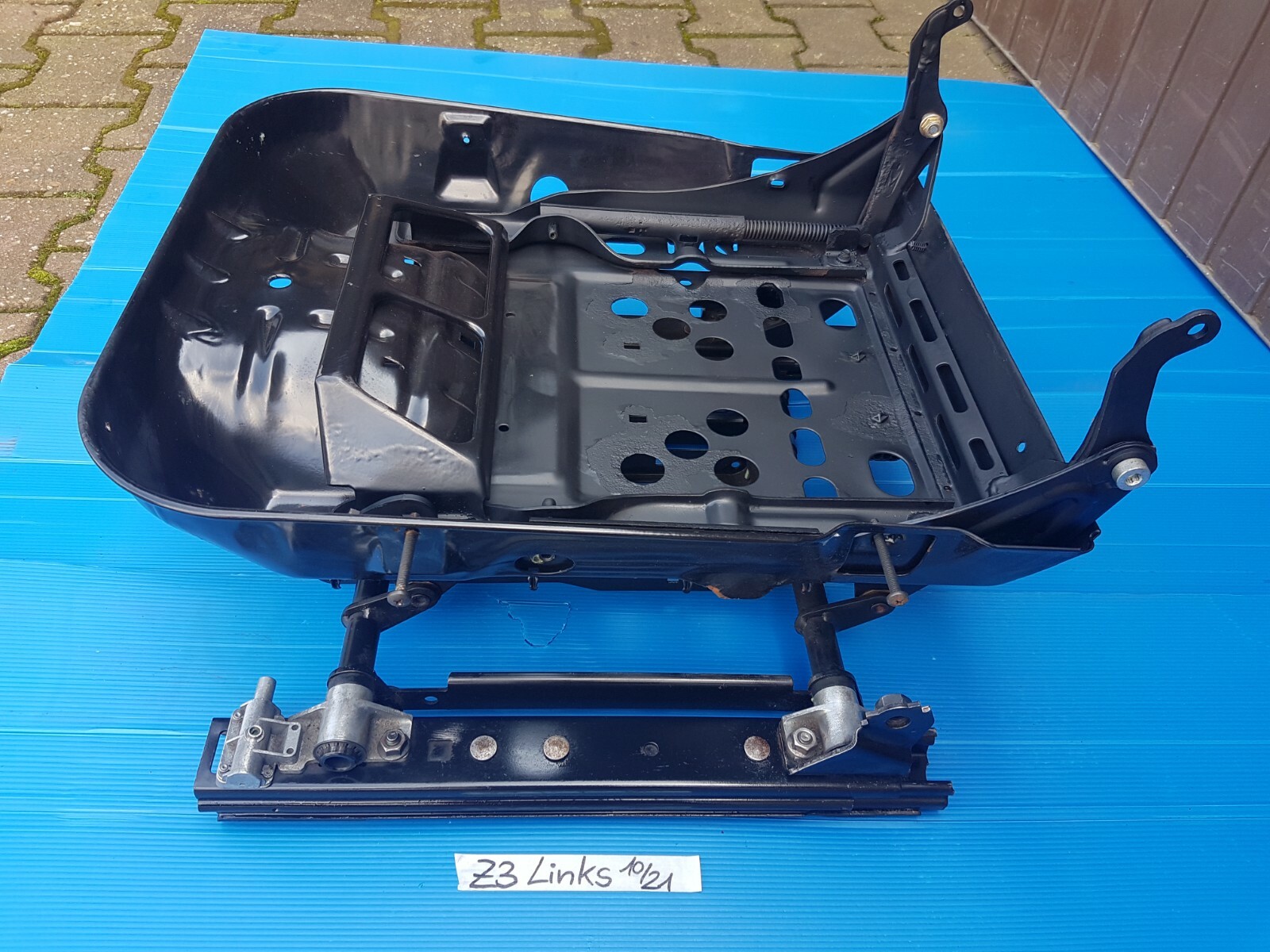 BMW Z3 Roadster Fahrer Sitz Unterteil Gestell LINKS Sitz Schale Schiene Spindel – Bild 3