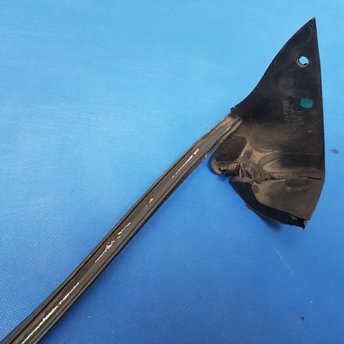 BMW Z3 Roadster Tür Dichtung Scheibe Tür Oben  Dicht Gummi außen LINKS 8397635 – Bild 4