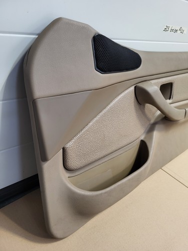 BMW Z3 Roadster Beifahrer Tür Verkleidung Türtafel RECHTS mit Griff beige – Bild 3