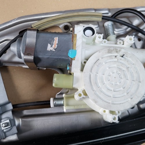 BMW E39 Fensterheber Gestänge 8236860 mit Motor 8360512 – Bild 2