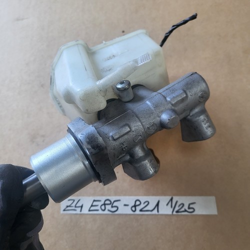 BMW Z4 E85 Behälter für Bremsflüssigkeit  Bremskraftregler Hauptbremszylinder – Bild 5