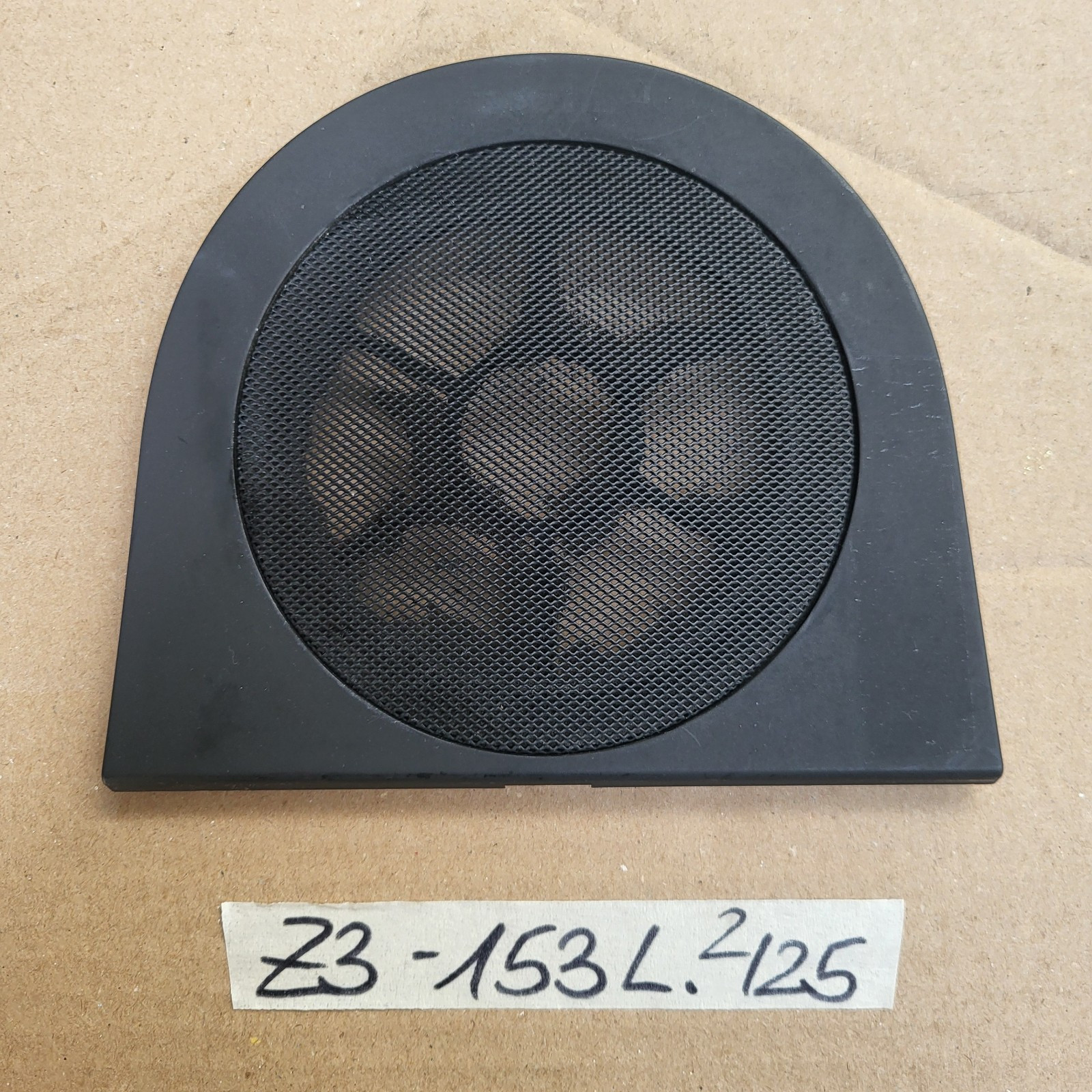 BMW Z3  Lautsprecher Gitter Verkleidung Abdeckung Blende 8413153 LINKS Schwarz – Bild 1