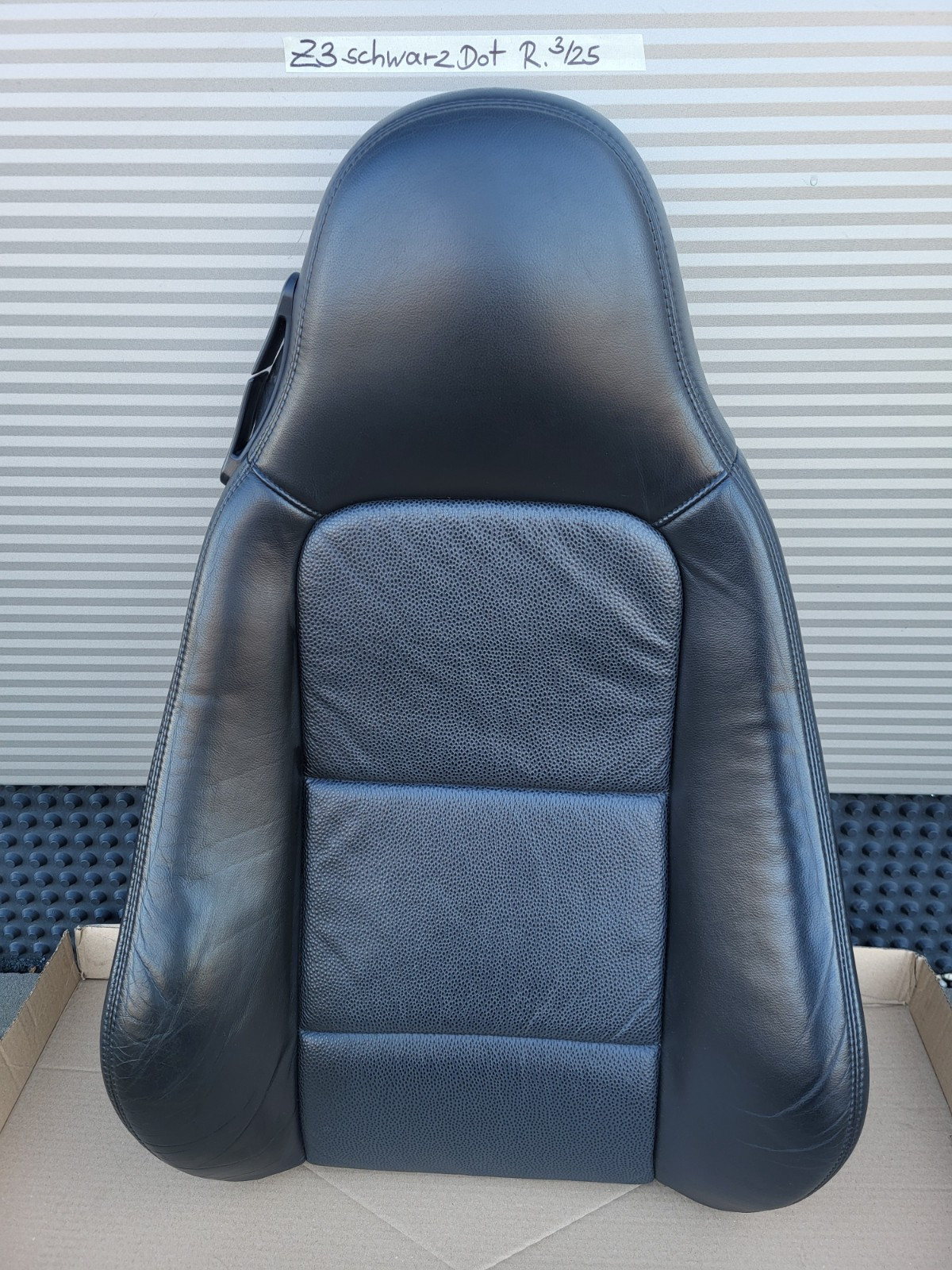 BMW Z3 Roadster Beifahrer Sitz Oberteil Lehne Leder schwarz Rückenlehne Point – Bild 1
