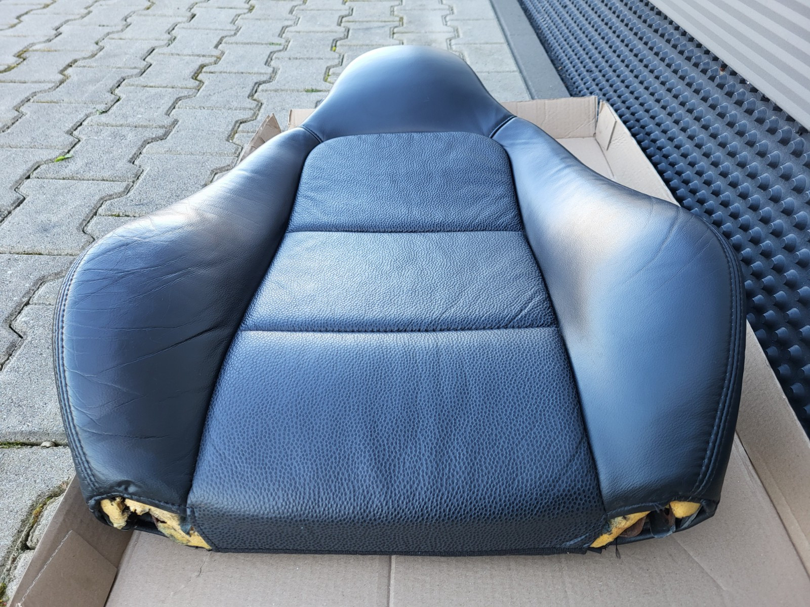 BMW Z3 Roadster Beifahrer Sitz Oberteil Lehne Leder schwarz Rückenlehne Point – Bild 11