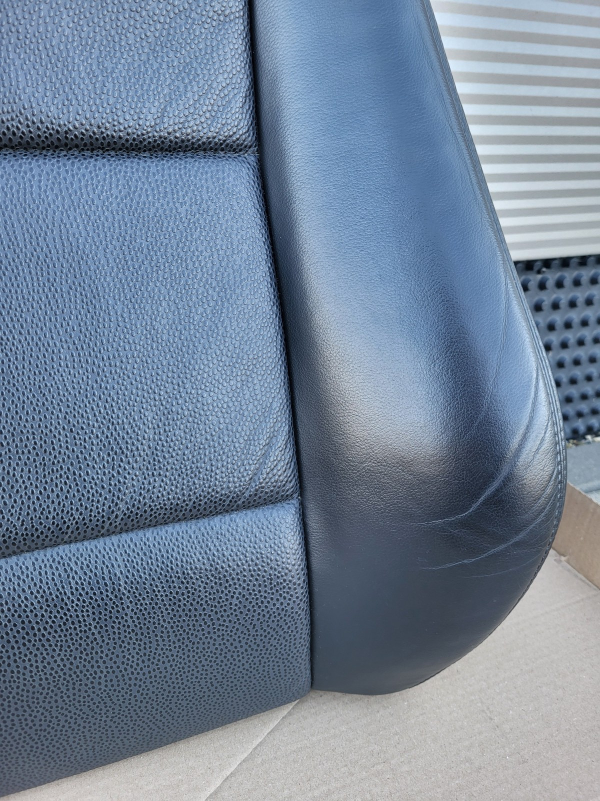 BMW Z3 Roadster Beifahrer Sitz Oberteil Lehne Leder schwarz Rückenlehne Point – Bild 2