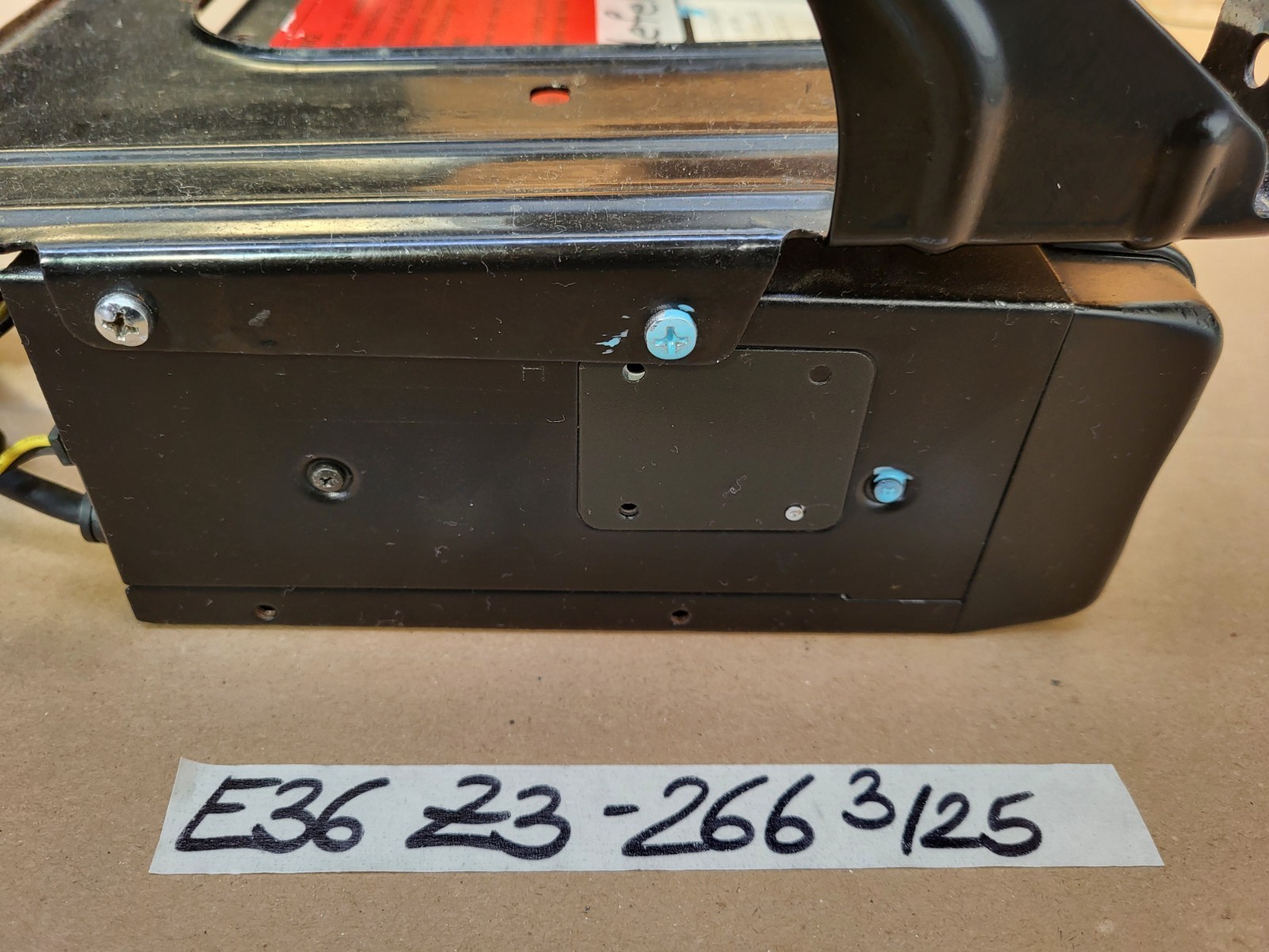 BMW Z3 Roadster Coupe CD Wechsler 8360284 + 6 Fach Magazin Changer DEFEKT – Bild 9