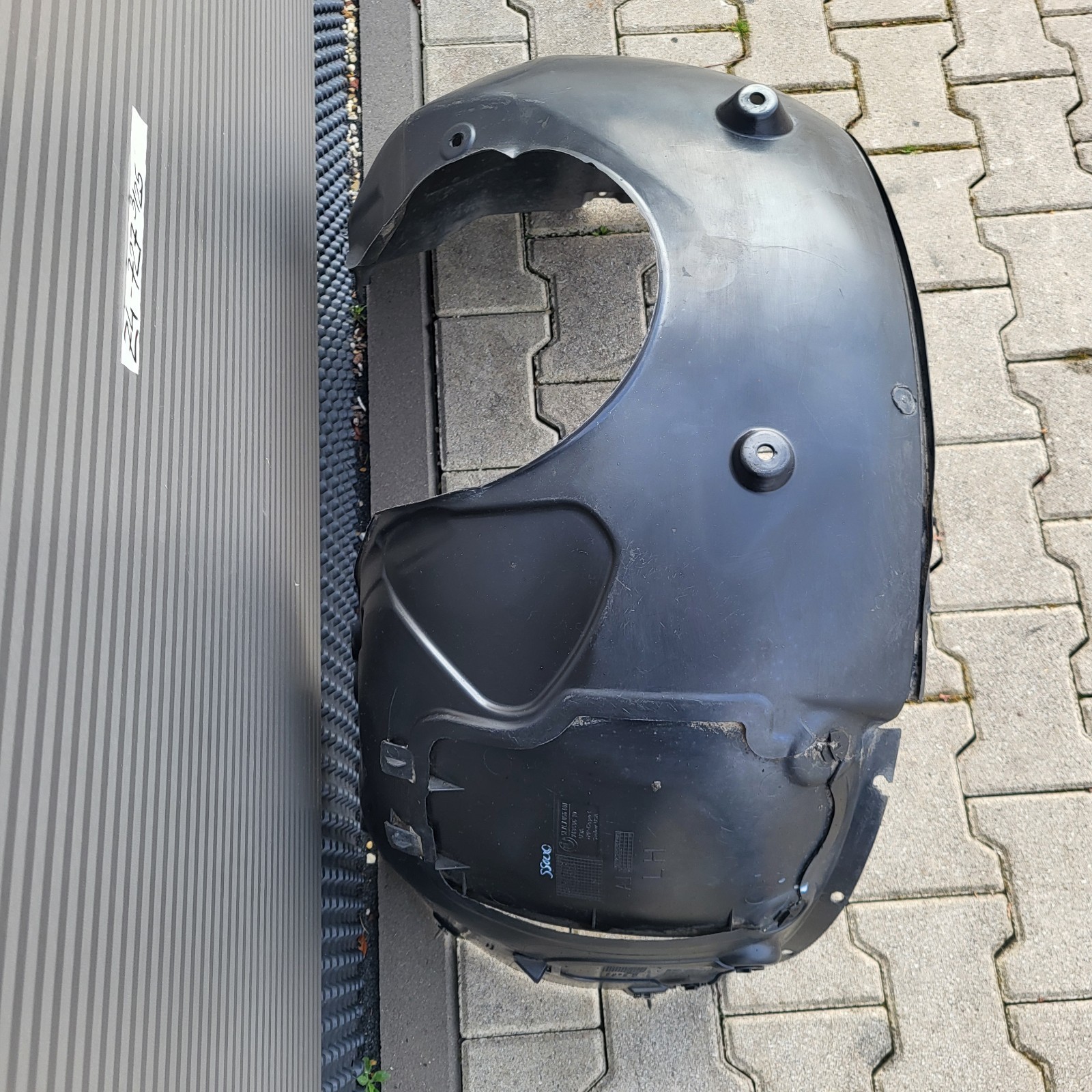 BMW Z4 Radschale Innenkotflügel Abdeckung Radhaus Schale VORNE LINKS 7012727 – Bild 6