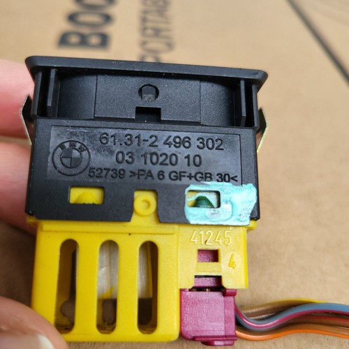 BMW Z3 Roadster Schalter für elektrisches Verdeck 2496302 + Stecker – Bild 3
