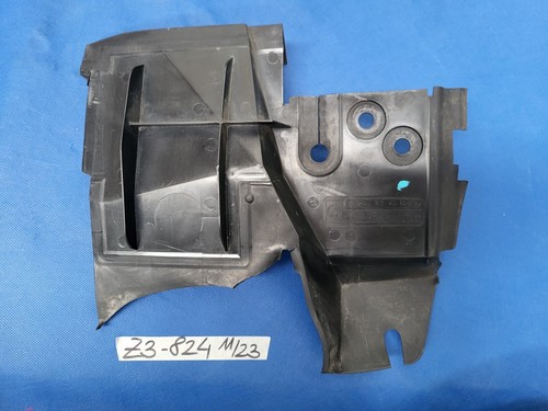 BMW Z3 Lufteinlass Stoßstange Luftführung vorne rechts 8401824 Luftkanal – Bild 1