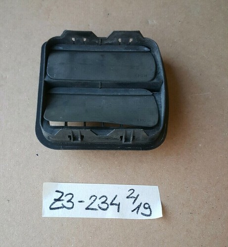 BMW E36 Z3 Kofferraum Entlüftung Abdeckung Luftführung Heckentlüftung 8390234 – Bild 1