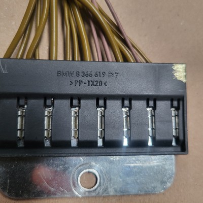 BMW Z4 E85 E86 E34 E36 E46  Z3 Masse Kabel Verteiler 8366619 – Bild 2