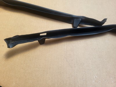 original BMW E36 Z3 Roadster Verdeck  Dichtung Wasserablauf Gummi – Bild 8