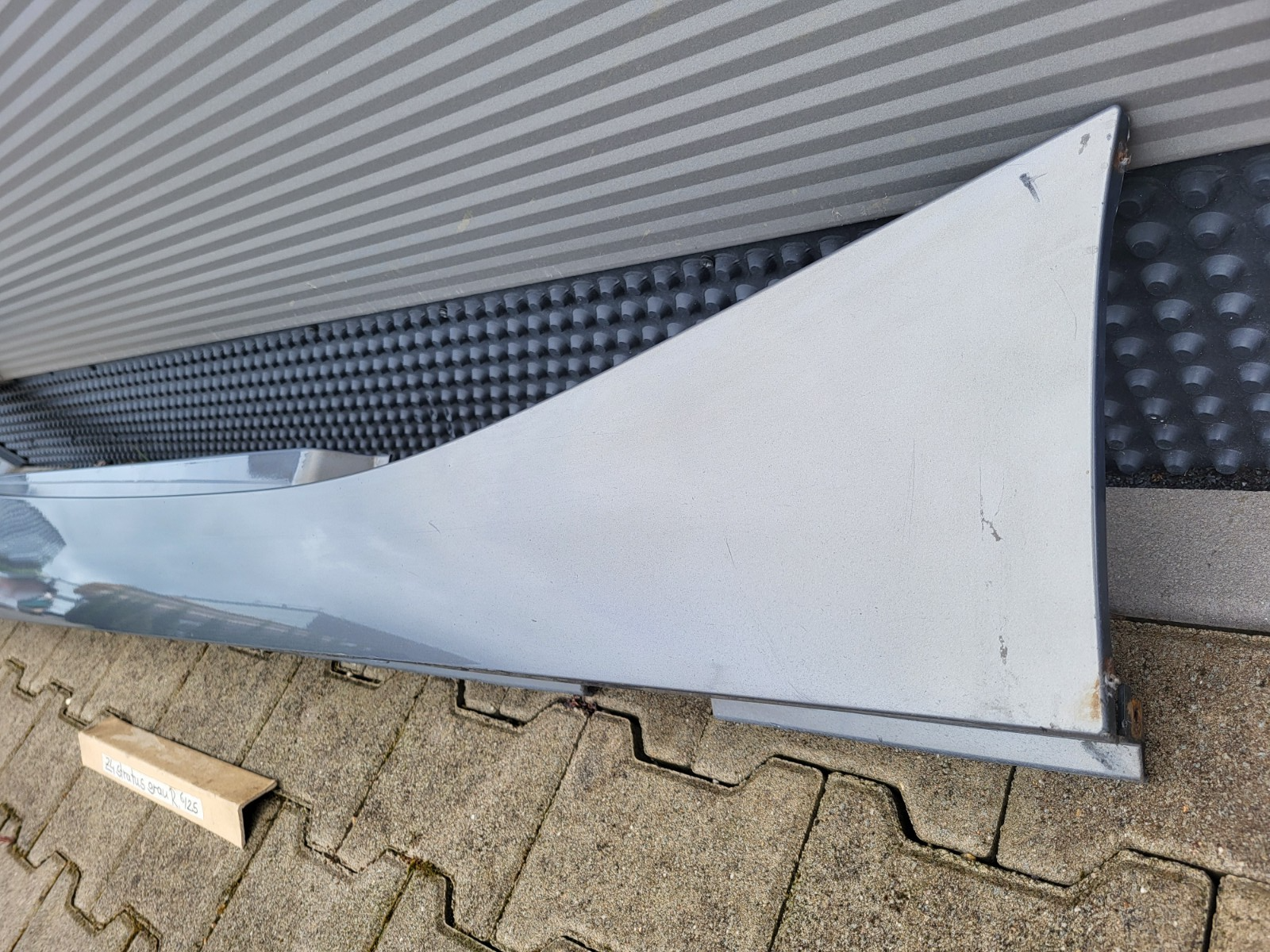 BMW Z4 E85 E86 Seiten Schweller Verkleidung stratus Grau metallic ABHOLUNG – Bild 11