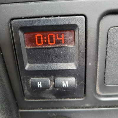 BMW E36 + Z3 Roadster Digital Uhr  Mittelkonsole BC Bordcomputer klein  8362857 – Bild 6