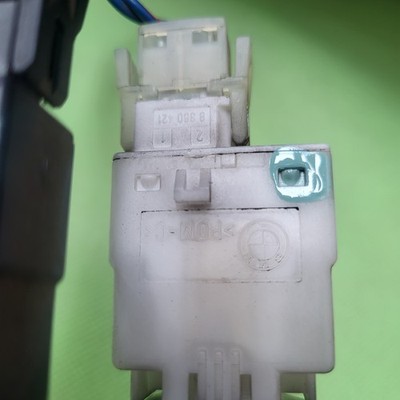 BMW E46 E39 Z3 Bremslicht Schalter Stopplicht Sensor Kupplungsschalter 8360421 – Bild 4