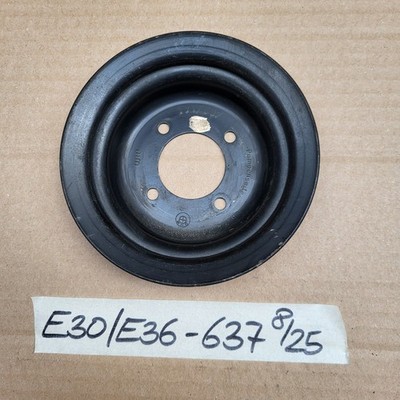 BMW E30 E34 E36  Riemenscheibe Wasserpumpe 1717637 – Bild 1