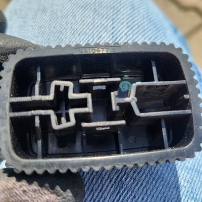 BMW Z3  Sitz Schalter Abdeckung  Knopf Blende Sitzverstellung Schalter 8410677 – Bild 3