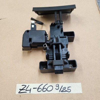 BMW Z4 E85 Verriegelung Mittelkonsole  HINTEN 6944827 Griff 7110660 – Bild 3