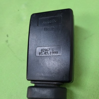 BMW Z3 Roadster Gurtstraffer Gurt Schloss Gurtstrammer VORNE RECHTS + Stecker – Bild 5