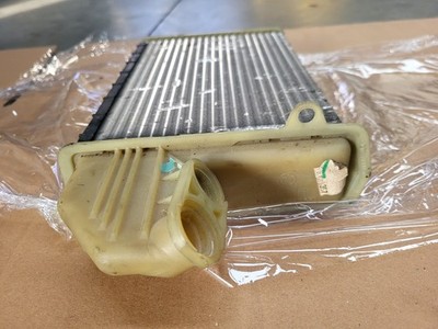 BMW E36 Heizungskühler Wärmetauscher  Heizung - Klima  Behr 9172297505 – Bild 5