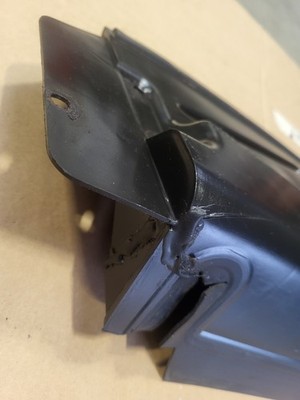 BMW Z3 Unterboden Abschluss  Stoßstange Luftführung Motor Abdeckung 8397359