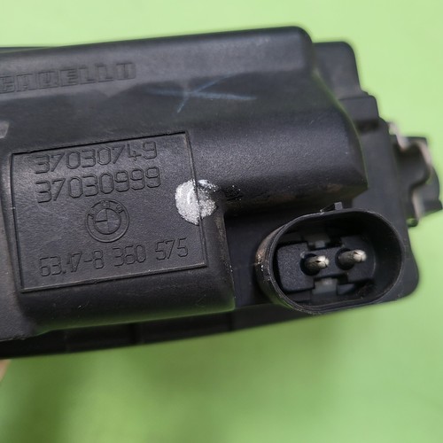 original BMW Z3 Nebel Scheinwerfer  Nebel Lampe Birne Abdeckung 8360575 LINKS 