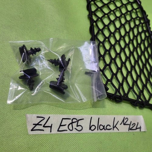 BMW Z4 E85 E86 Ablage Gitter Netz Fussraum Staufach Schwarz Black 7116156