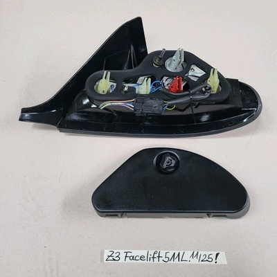 BMW Z3 Roadster Rückleuchte Rücklicht Bremslicht 8384511 LINKS rot weiss Kratzer