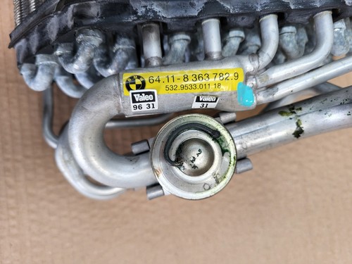 BMW E39 Wärmetauscher Klimakondensator Verdampfer Klimaautomatik 8363782