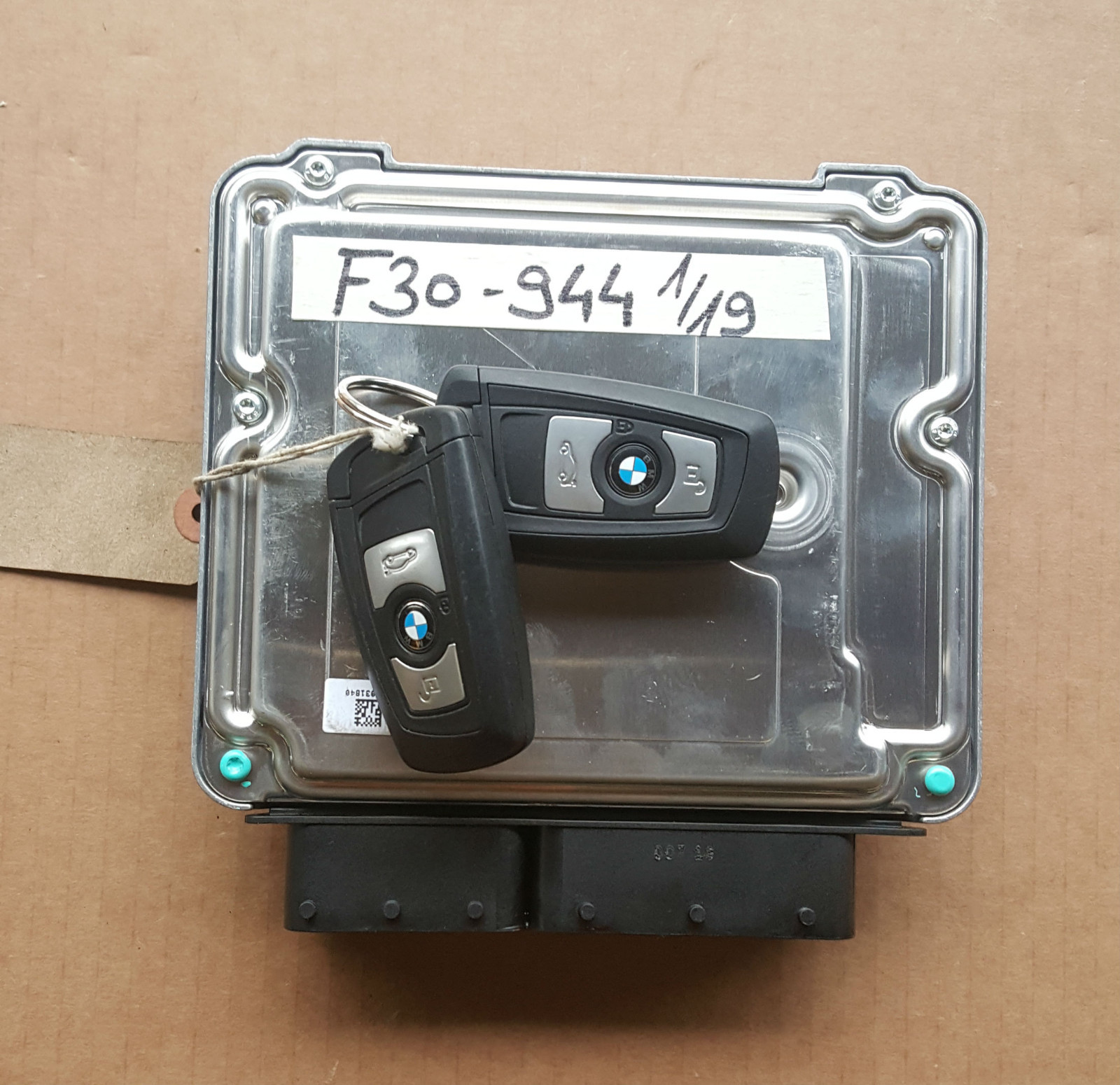 BMW F20 F21 F30 F31  Motorsteuergerät DDE 8578944 mit Schlüssel Chip