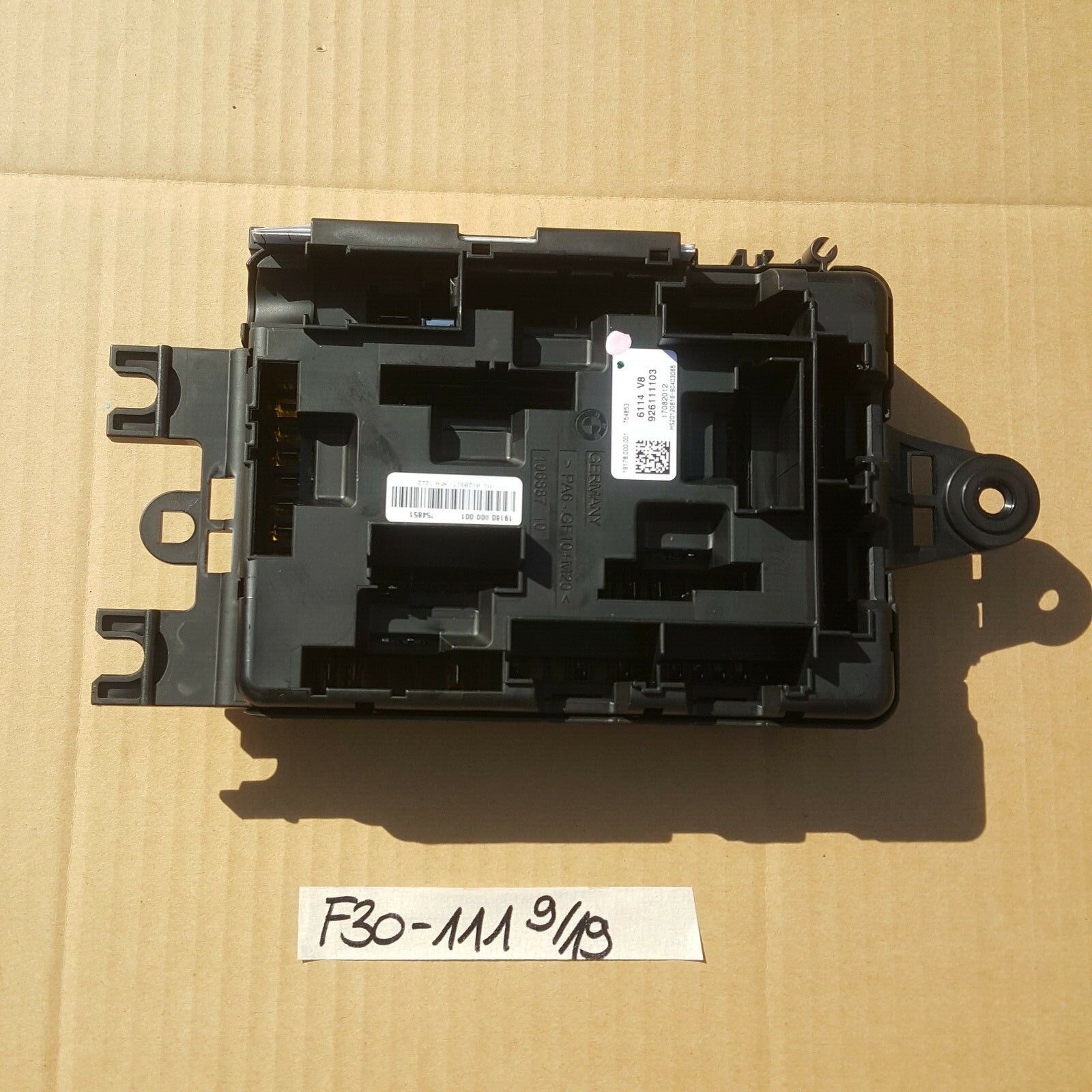 BMW F20 F21 F30 F31 F34 F35 F80 Sicherungskasten 9261111