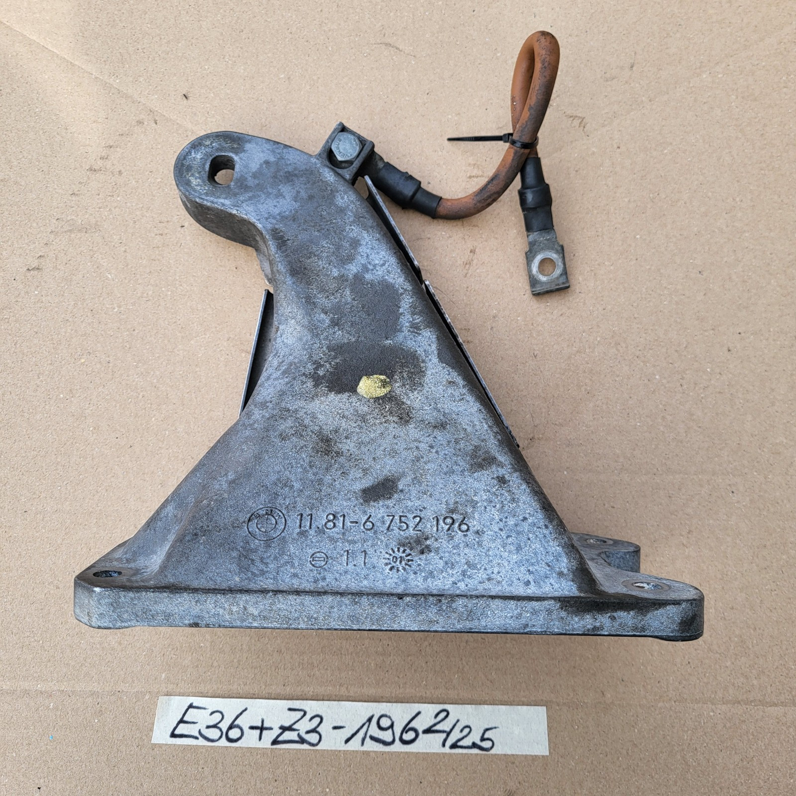 BMW E36 Z3 Roadster Motor Halter  2,2 Liter M54 Engine 170 PS 6752196