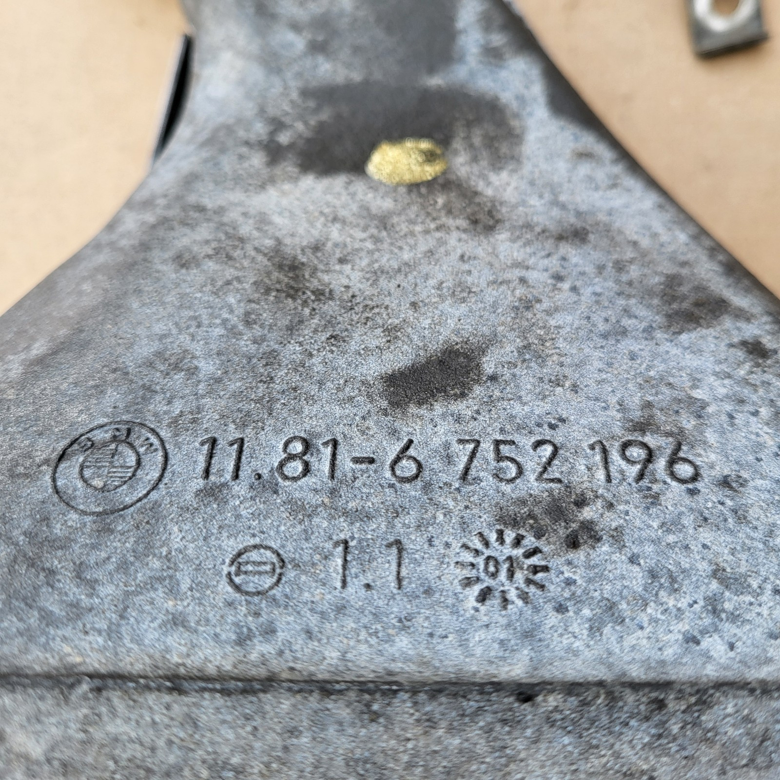 BMW E36 Z3 Roadster Motor Halter  2,2 Liter M54 Engine 170 PS 6752196