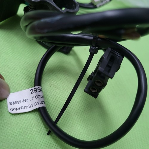 BMW Z4 E85 Roadster Hardtop Vorbereitung Halterung Halter Aufnahme rechts links 