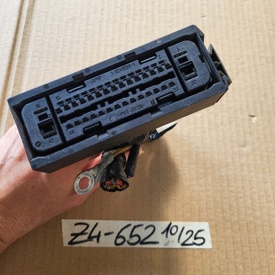 BMW Z4 E85 ABS Block Stecker 6901652