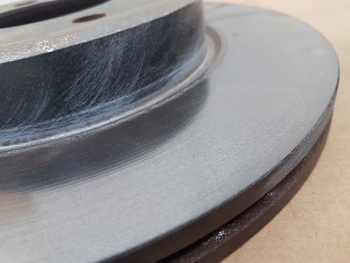 BMW Z4 E85 / E46 Bremsscheiben  Brems Sattel Beläge vorne rechts + links 