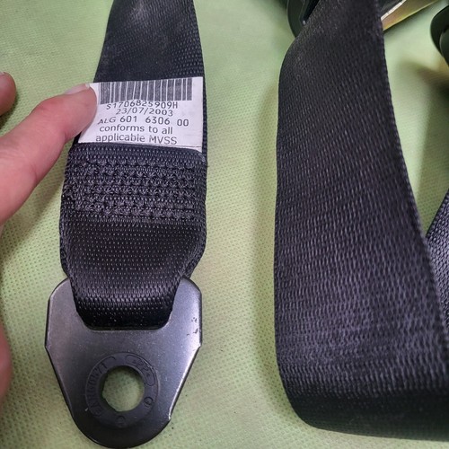 BMW E60 E61 Gurt Sicherheitsgurt Obergurt VORNE LINKS