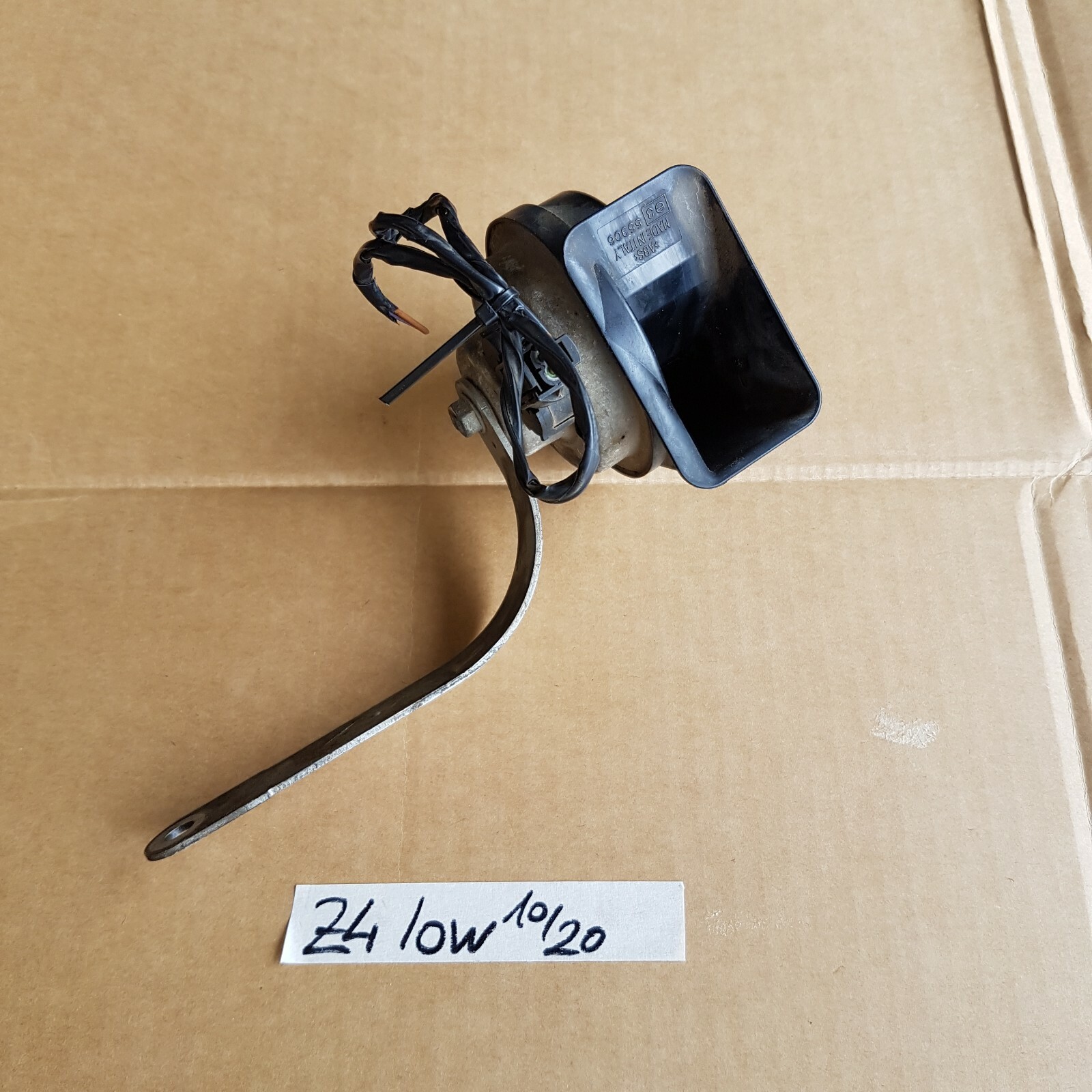 BMW Z4 E85 E86 Hupe low Signal Horn Fanfare + Halter aber OHNE Stecker