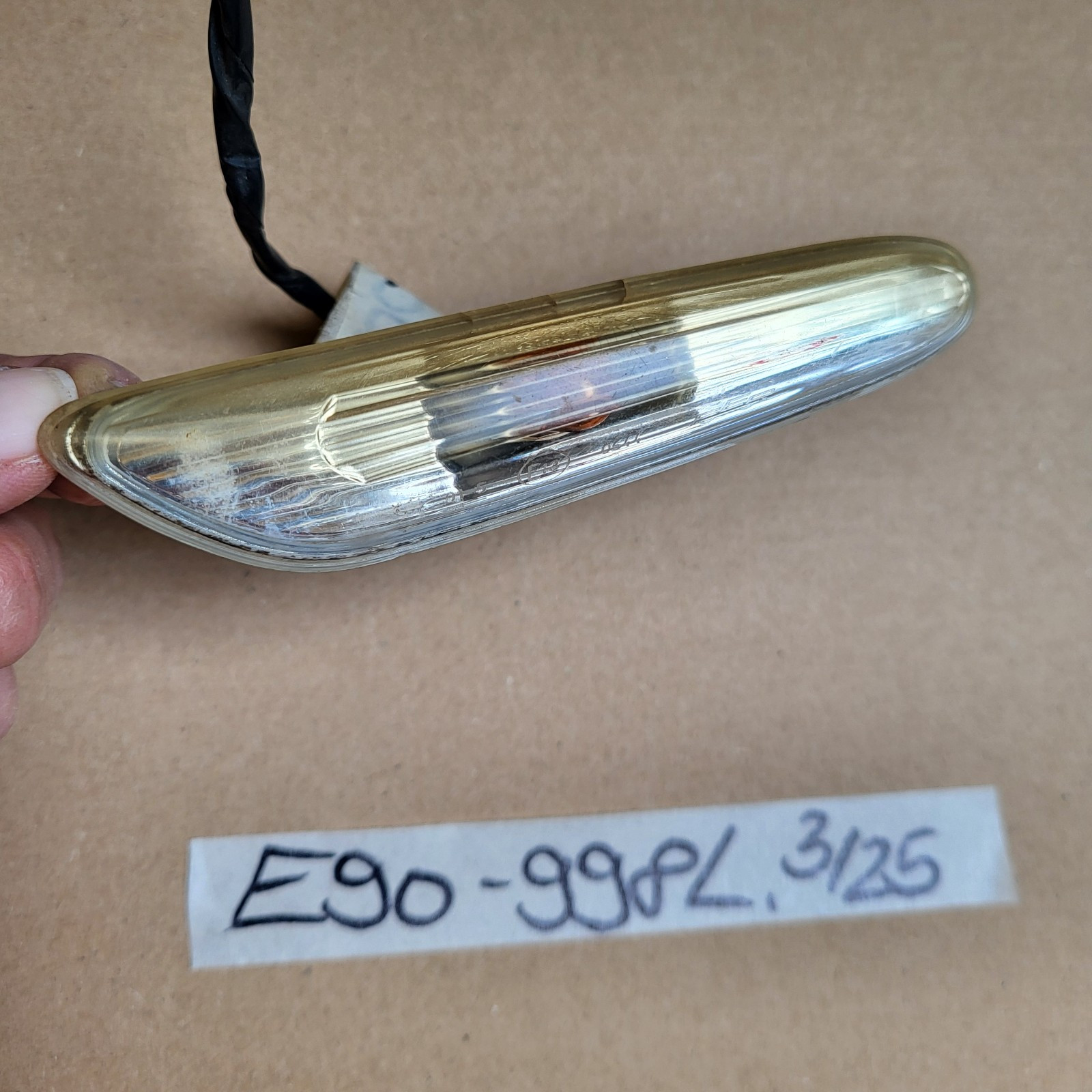 BMW E90 E91 Seiten Blinker Kotflügel VORNE LINKS Zusatzblinkleuchte 6932998