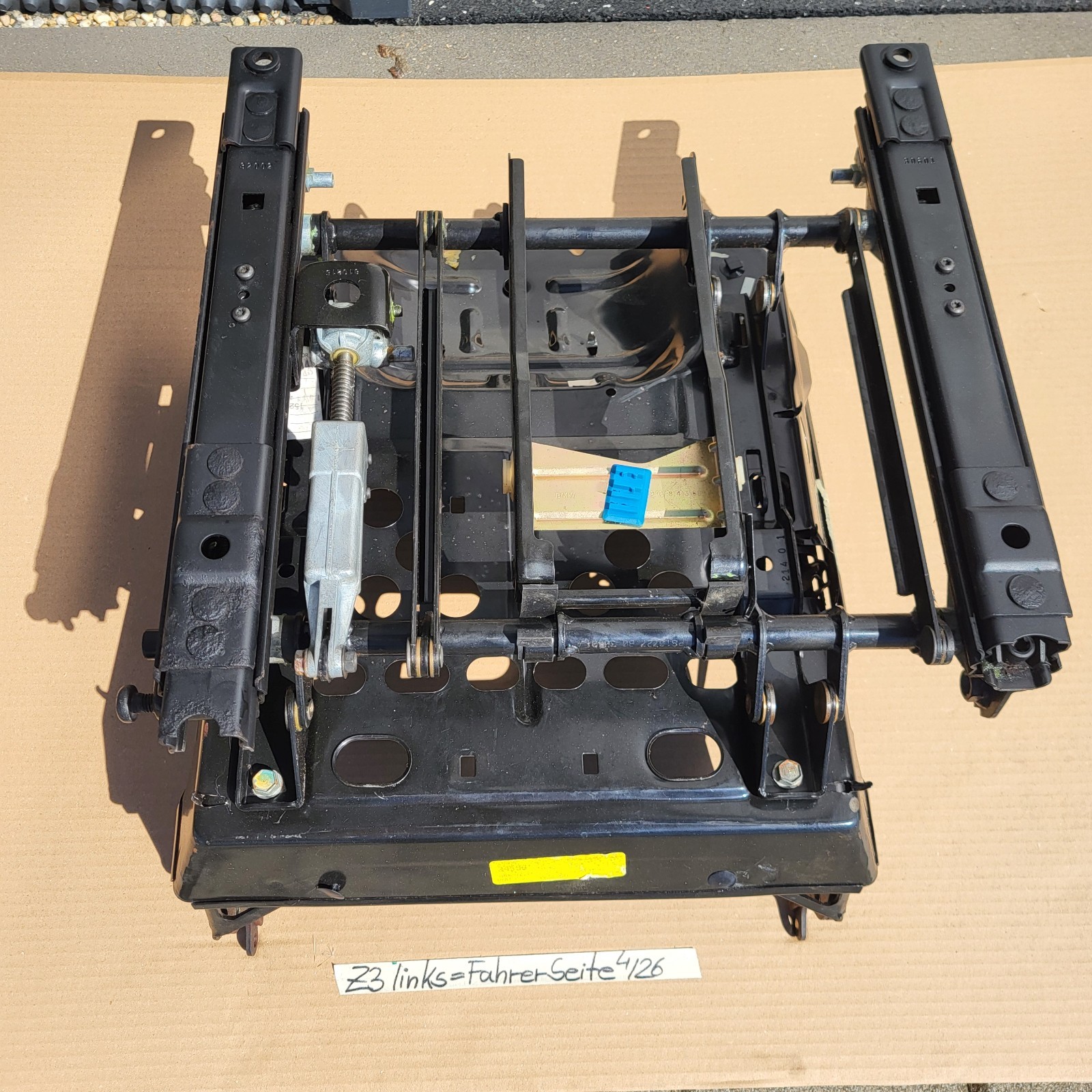 BMW Z3 Roadster Fahrer Sitz Unterteil Gestell LINKS Sitz Schale Schiene Spindel