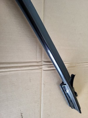 BMW E93 Cabrio Leiste Seiten Scheibe aussen HINTEN RECHTS 7119098 Shadow Line